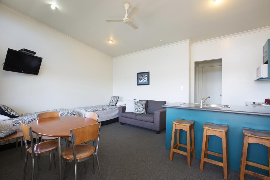Beach House Motel Papamoa Εξωτερικό φωτογραφία